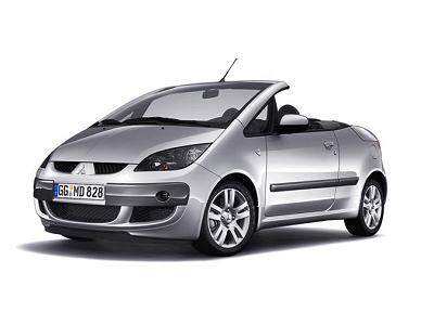 Der neue Mitsubishi Colt-Cabrio - Ansicht mit geöffnetem Dach. 