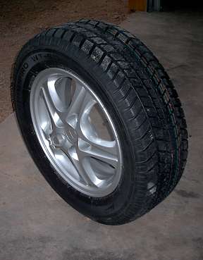 Champiro WT60 - 215/65 R 16. 