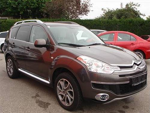 Citroën C-Crosser 2.2 DI-D Exclusive von uhr673e. 